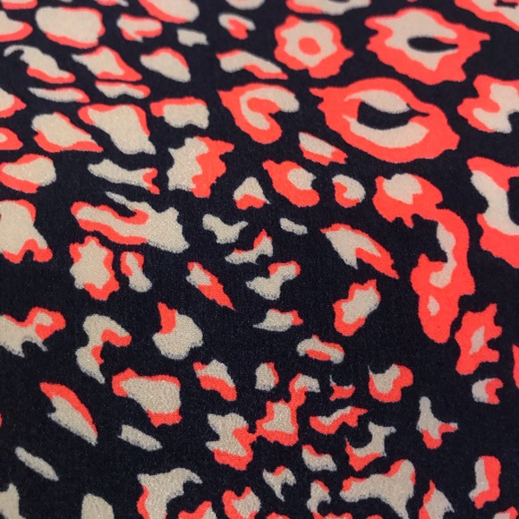 Top Shop Long Sleeve Pattern Dress - Picture 3 of 8